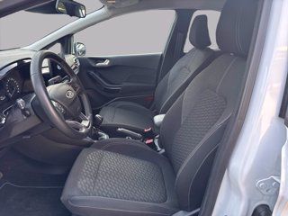 FORD Fiesta m-hybrid Titanium