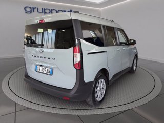 FORD Tourneo Courier ecoboost Titanium