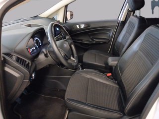 FORD EcoSport Titanium