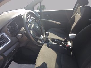 SUZUKI S-Cross hybrid 2wd